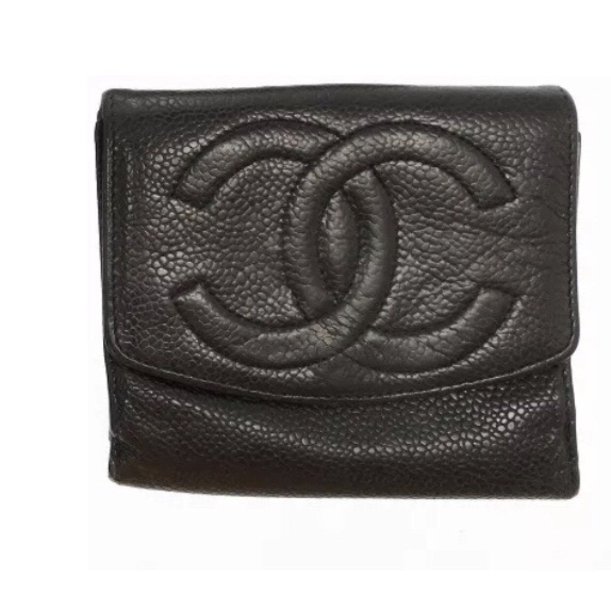 100% Guaranteed authenticity - Chanel Beige Caviar Leather Quilted CC Logo Compact French Purse Walle