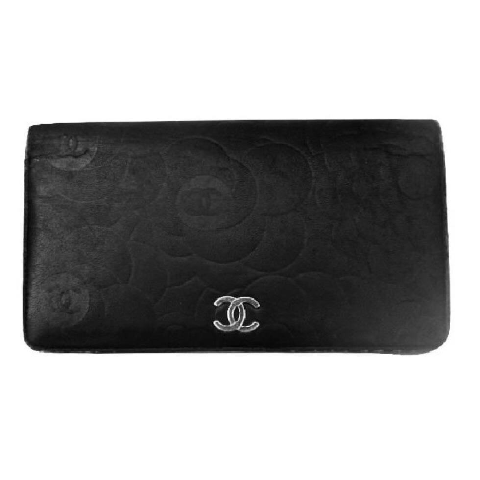 Shopping with Emmy: Chanel Pink Rose Gold Bi-fold Quilted Wallet
