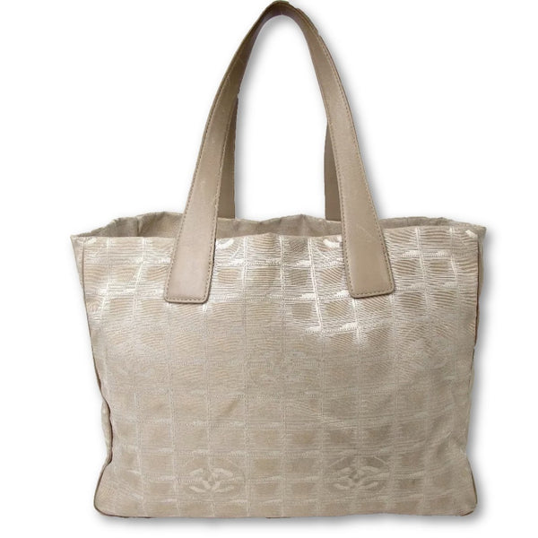 Chanel Large CC Travel Tote: Beige and Creme – Just Gorgeous Studio