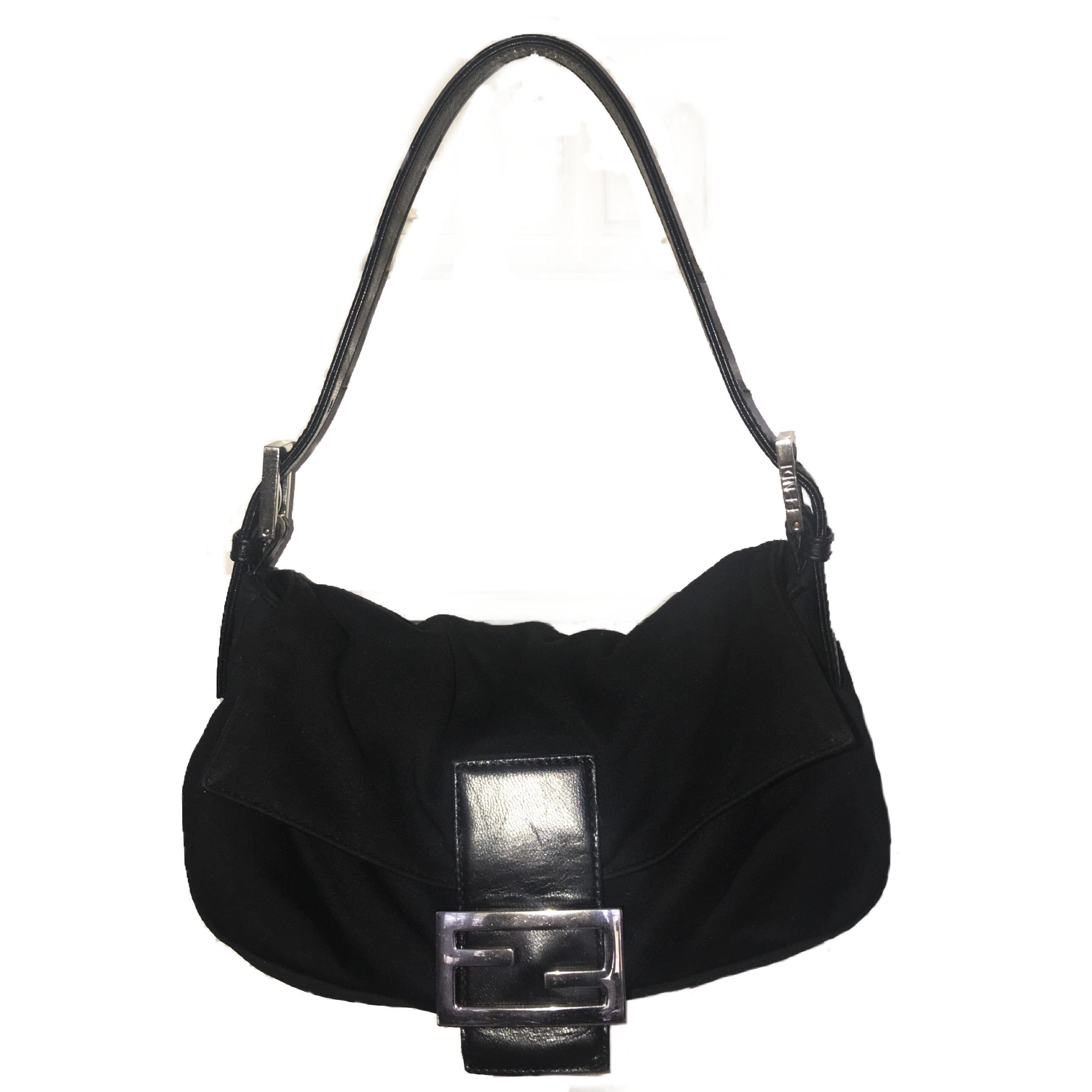 Authentic Fendi Baguette Pouch Purse Wristlet | Authentic Bags Only Black / Large