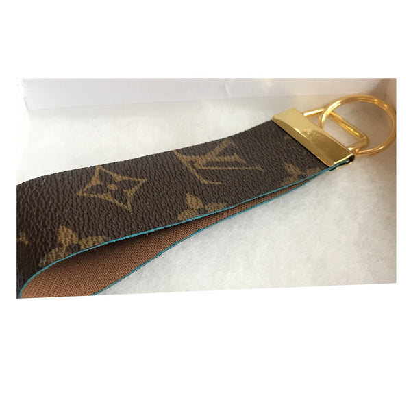 lv wallet with wrist strap