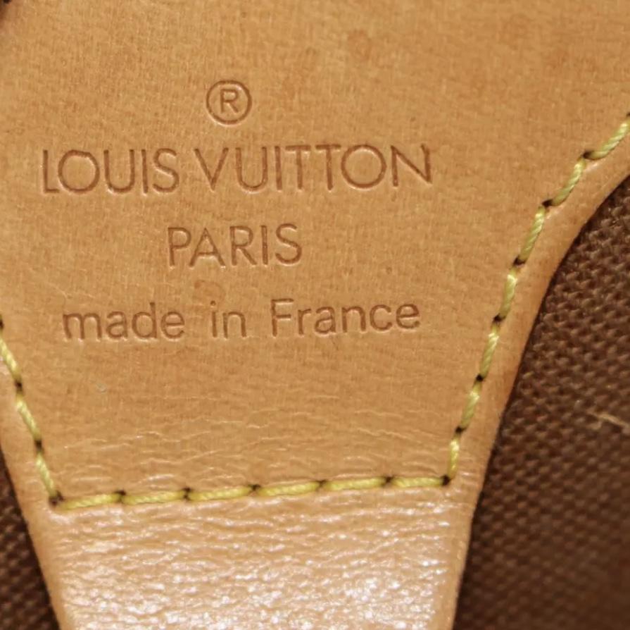 Louis Vuitton Ellipse Handbag 399251