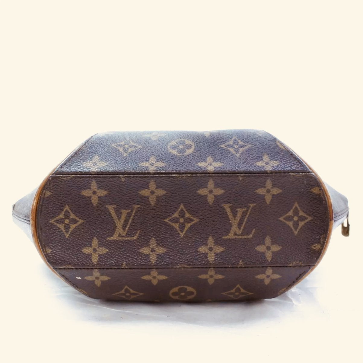 Authentic Deadstock Louis Vuitton Ellipse PM Leather Handbag Monogram Purse  Rare