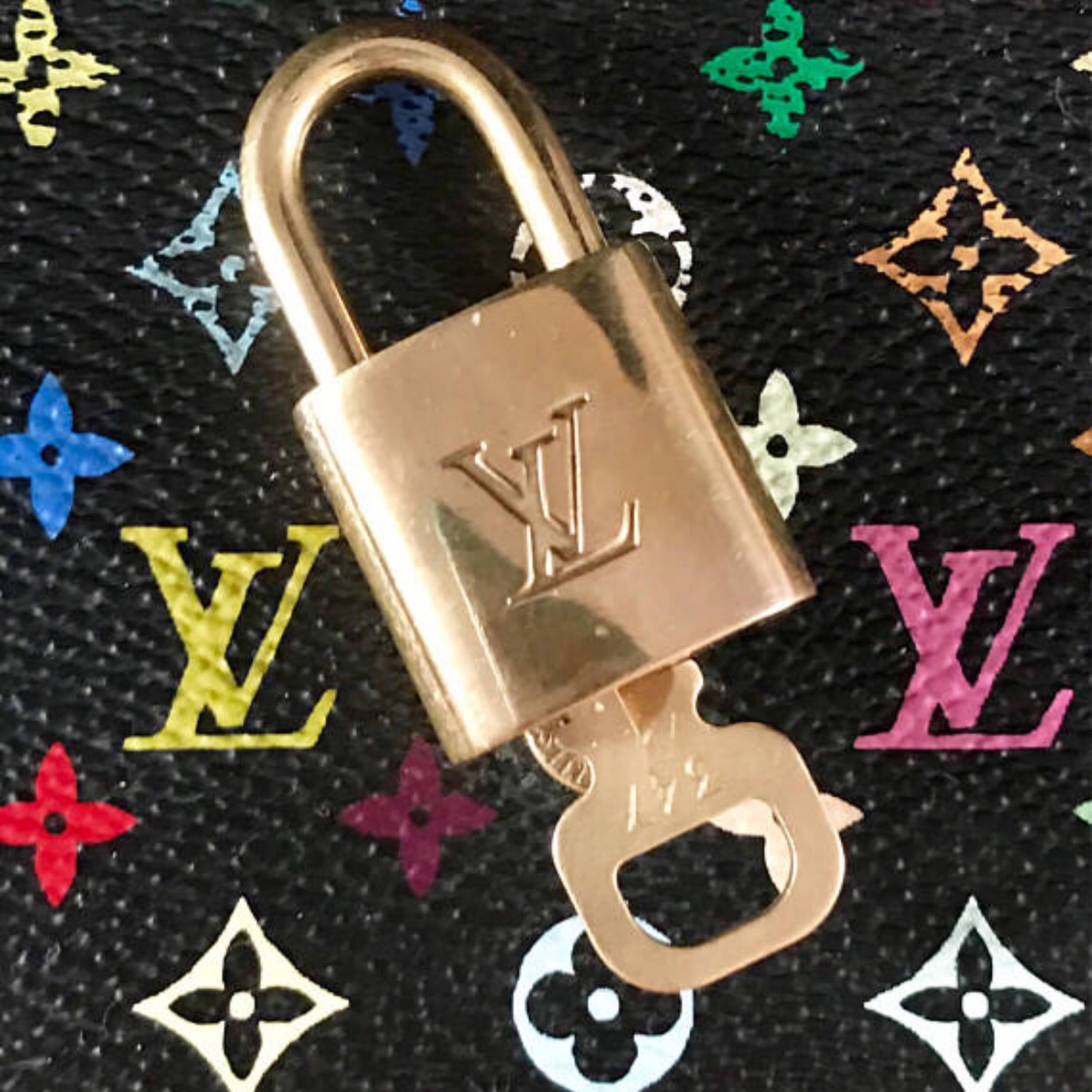 Authentic LOUIS VUITTON LV Lock & Key Padlock brass, Number  matches-e1227-2