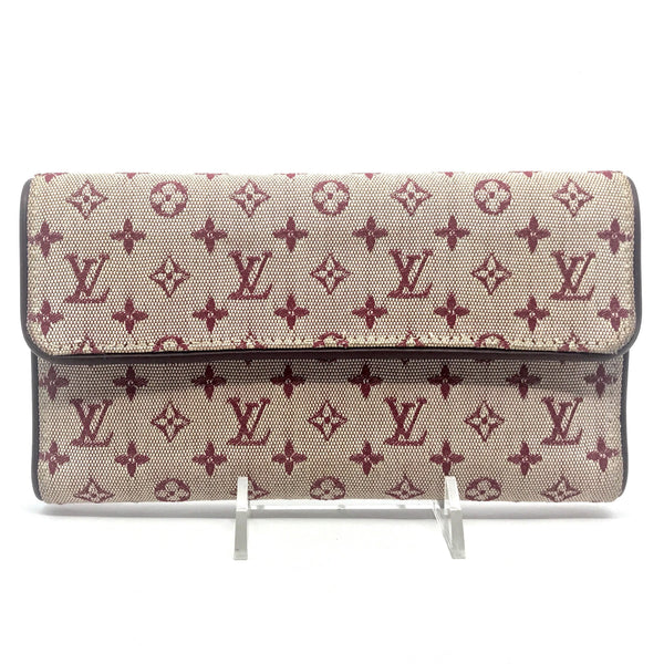 lv wallet with handle