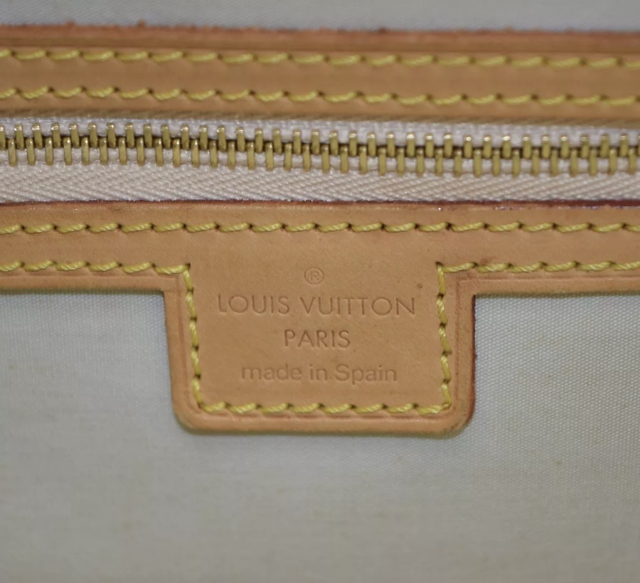 $700 Louis Vuitton Monogram Mini Lin Red Cherise Leather Driver