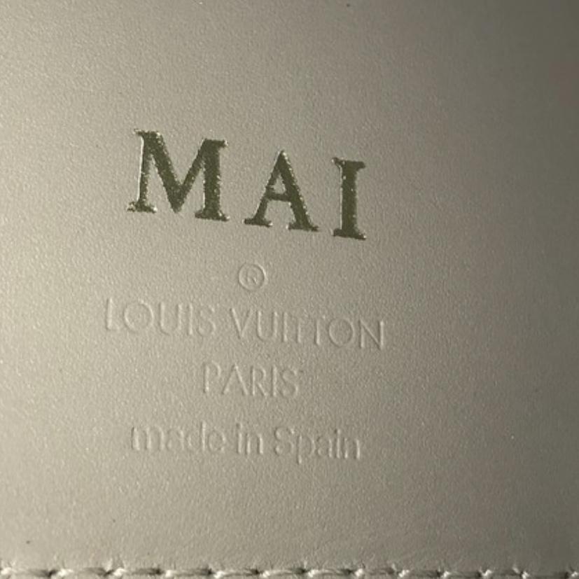 Louis Vuitton Agendas: Real vs. Fake 