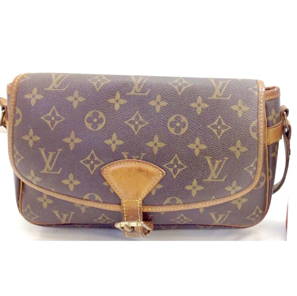 LOUIS VUITTON Monogram Sologne Shoulder Bag