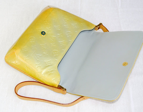 LOUIS VUITTON Monogram Vernis Thompson Street Bag Beige M91301 LV Auth  bs6809 Patent leather ref.1001693 - Joli Closet