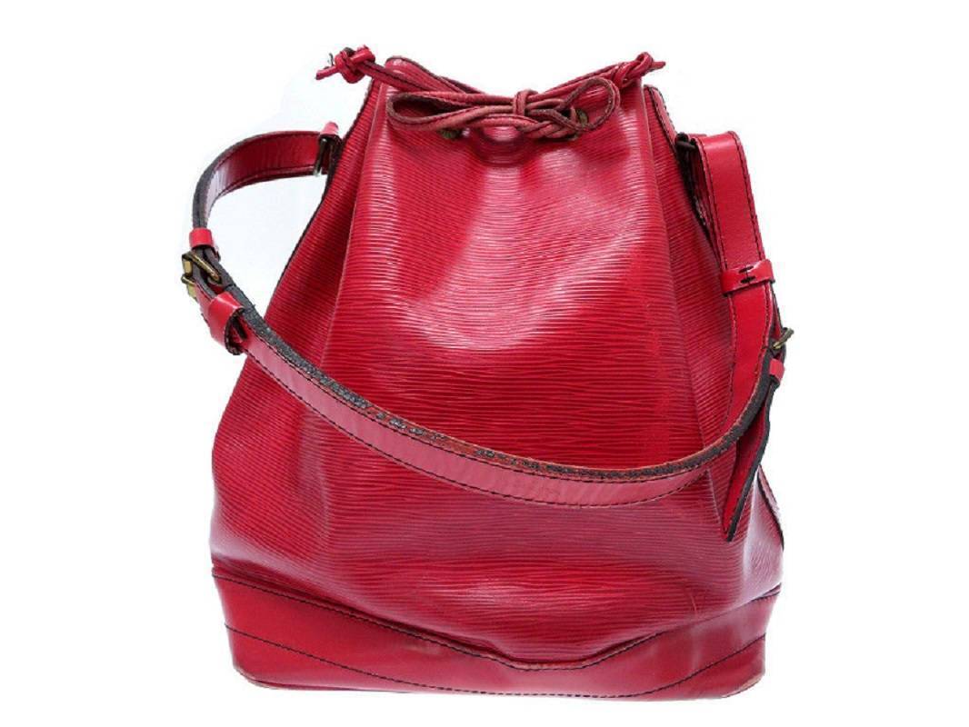 Louis Vuitton Noe GM in Red EPI Leather