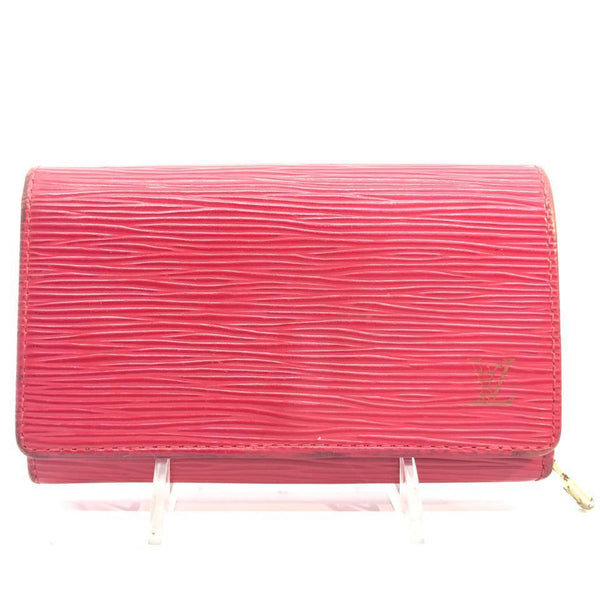 Louis Vuitton Red Epi Monogram LV Zippy Wallet – Just Gorgeous Studio