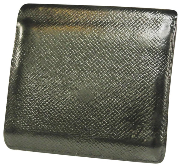 Louis Vuitton bi-fold wallet Taiga Taiga Leather Authentic used T19494