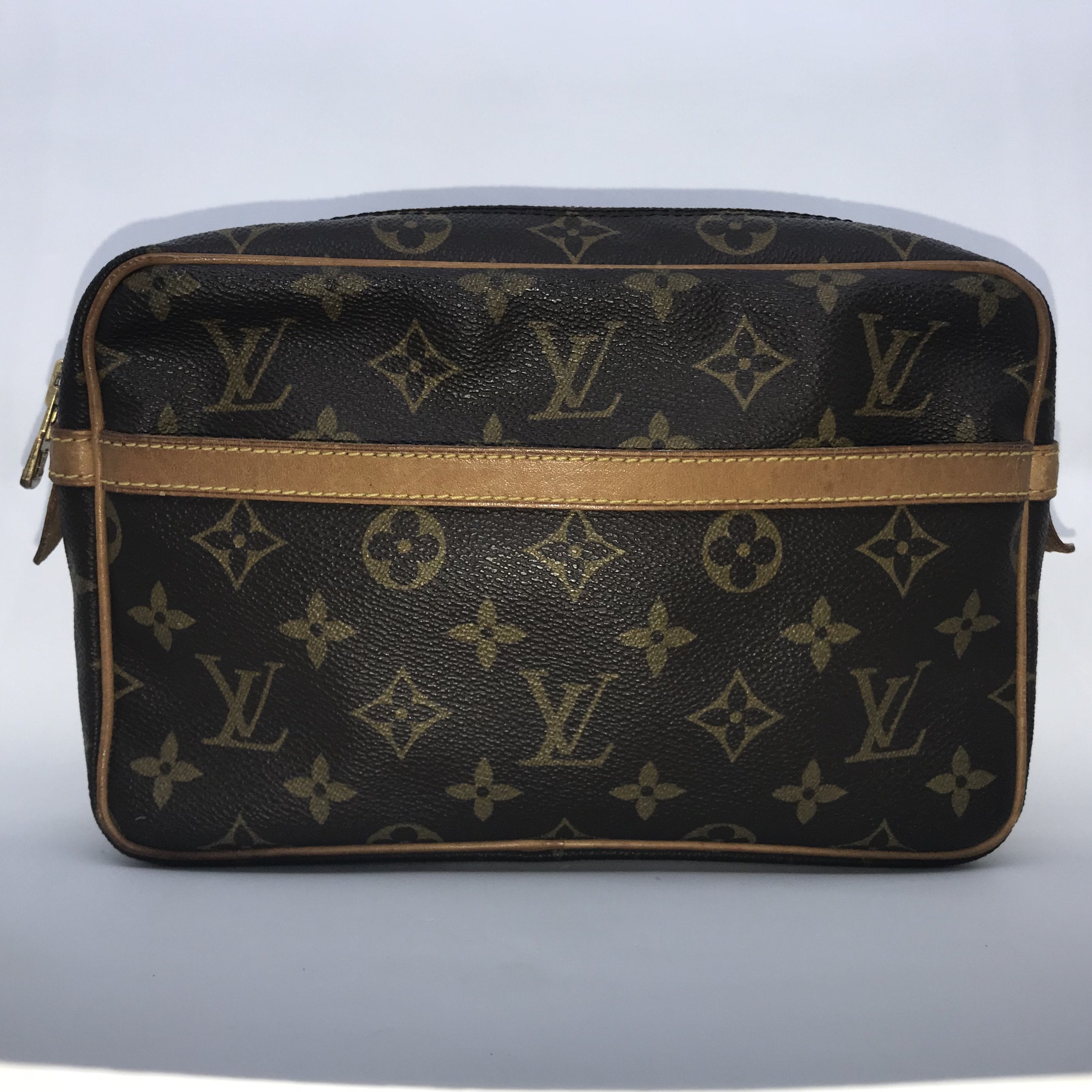 LOUIS VUITTON Authentic Cosmetic Clutch LV Bag Vintage Pre 