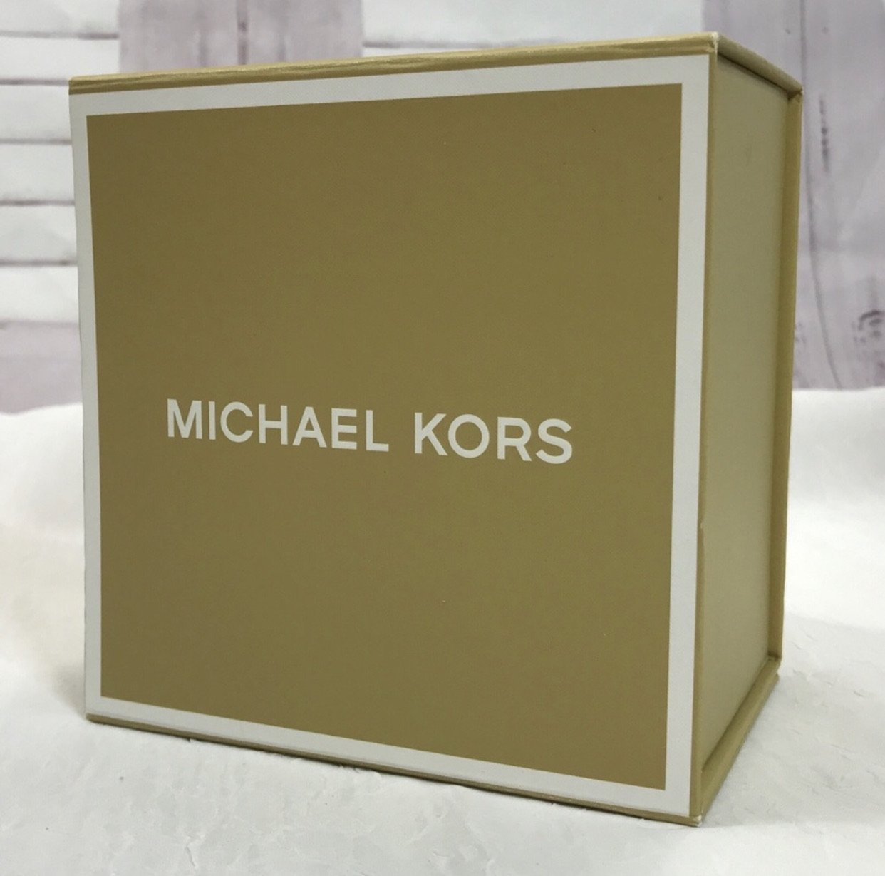 Michael Kors Box Clutch Handbags